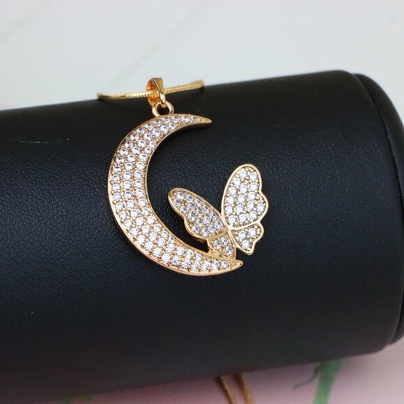 "Moon and Butterfly Rose Gold Pendant with Crystals, XPPT1219 - Picture 9 of 13